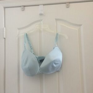 FINAL MARKDOWN Ladies xoxo wire free bra 42d